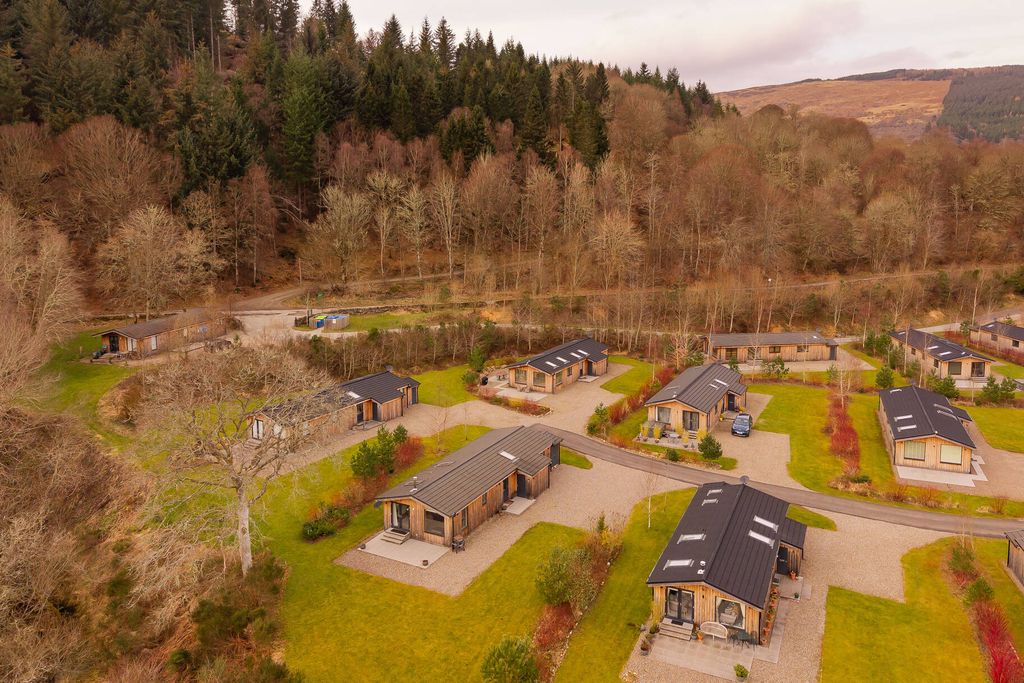 Additional image 31 of 3 bed chalet for sale28 Balloch Park, Aberfeldy PH15