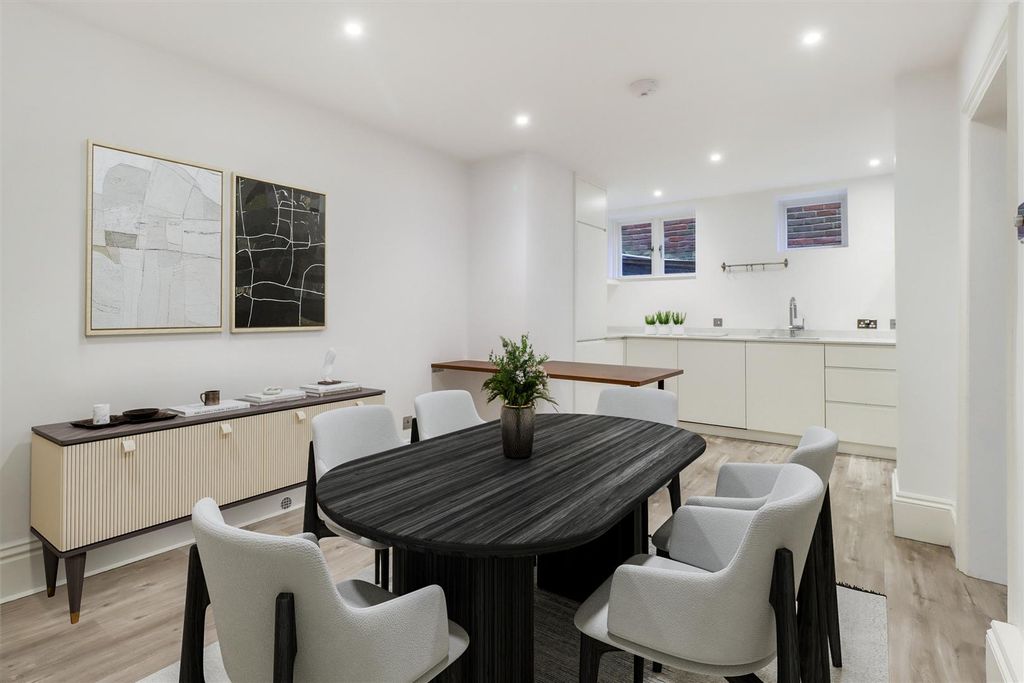 Property photo 3 of 13 Dining Staged V2.Jpg