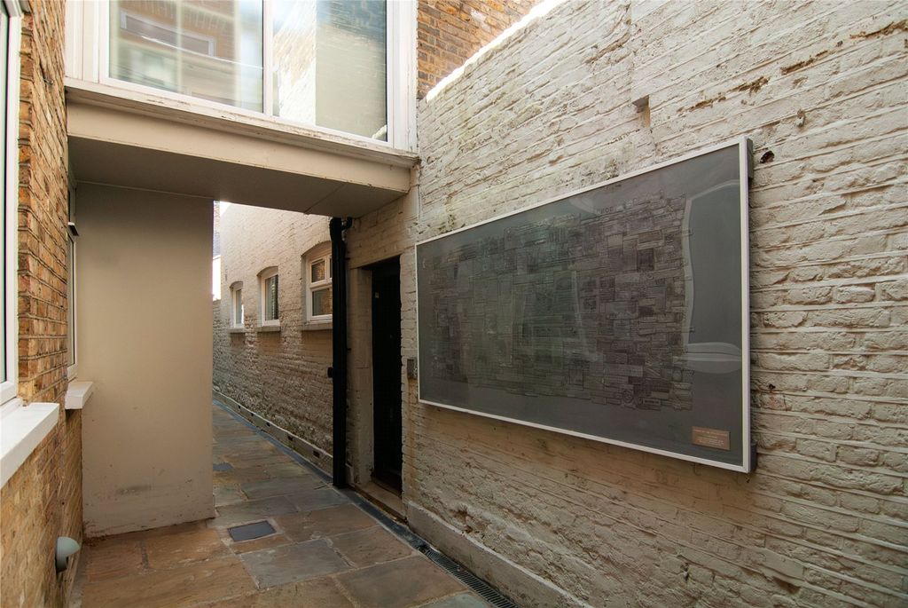 Property photo 1 of 9 Picture No. 15