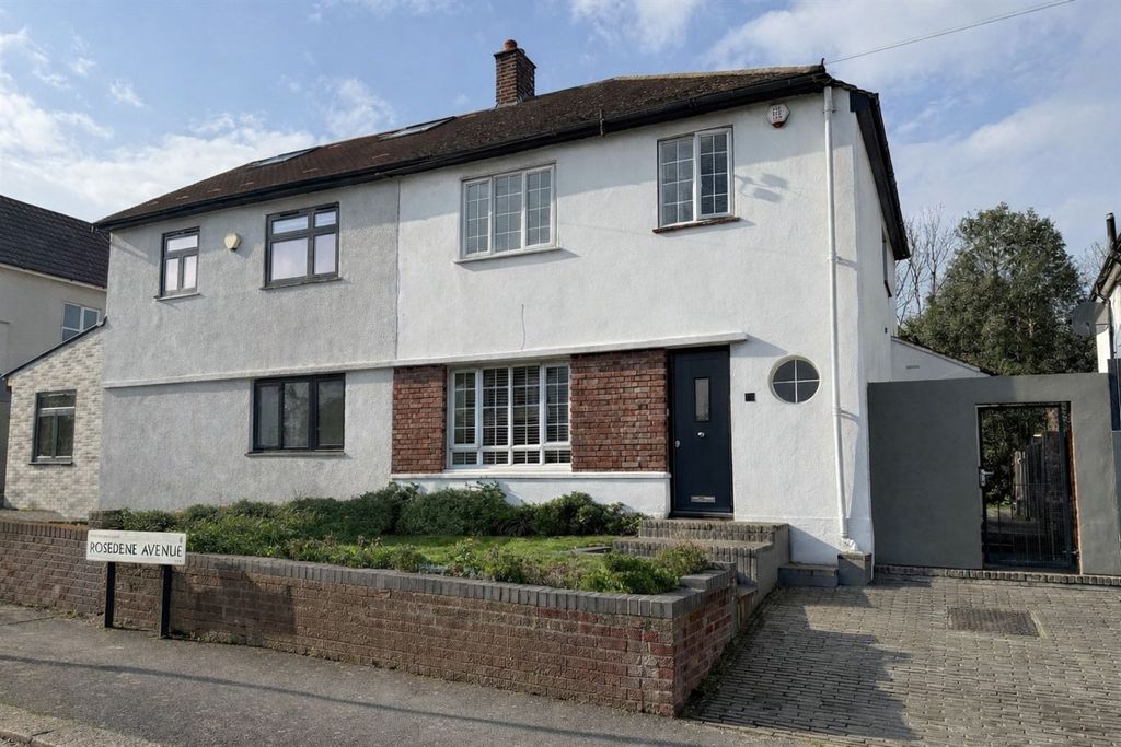 Property photo 1 of 11 (Main)