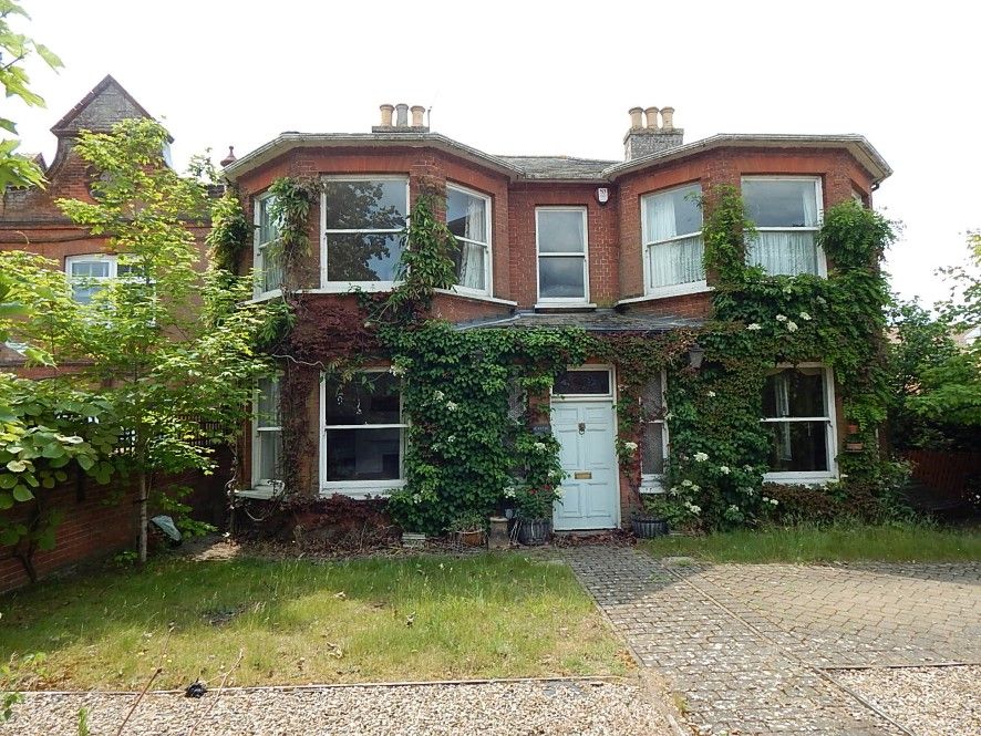 Property photo 1 of 22