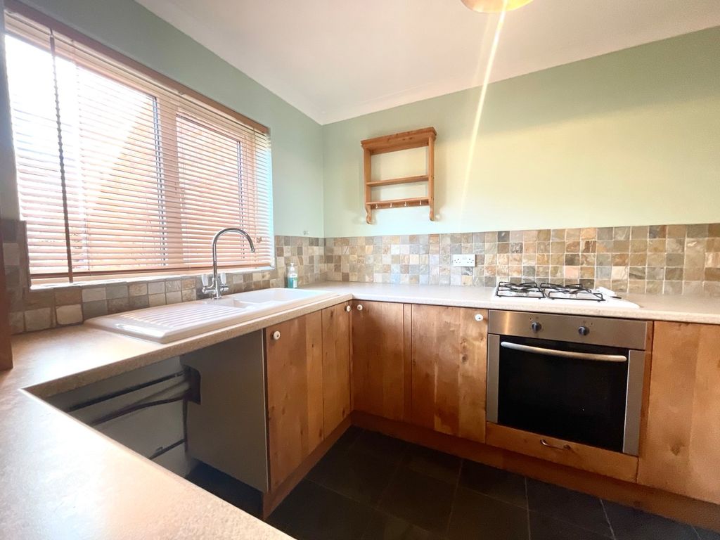 Property photo 3 of 10 Photo 03