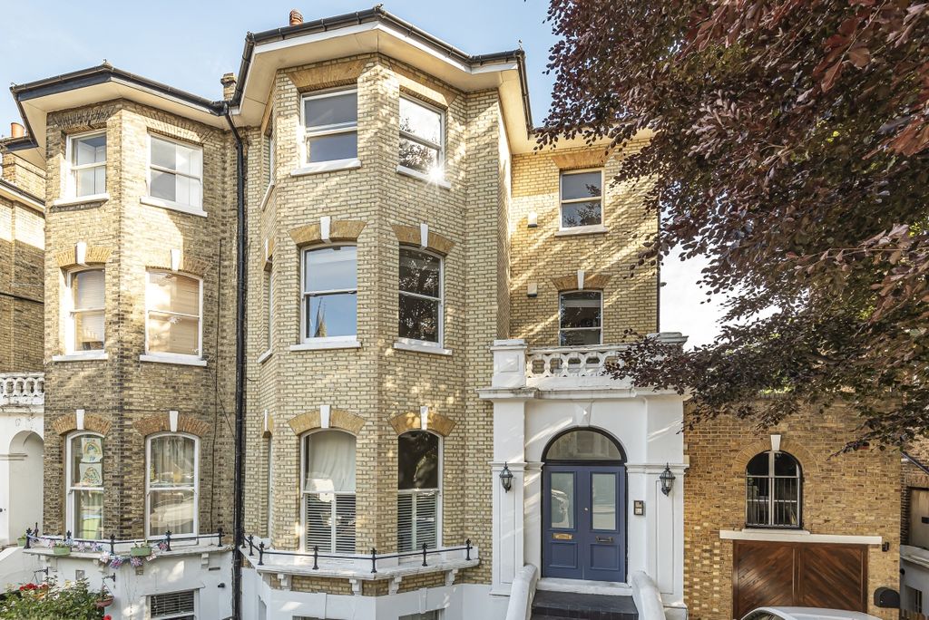 Property photo 2 of 13 604432 (1)