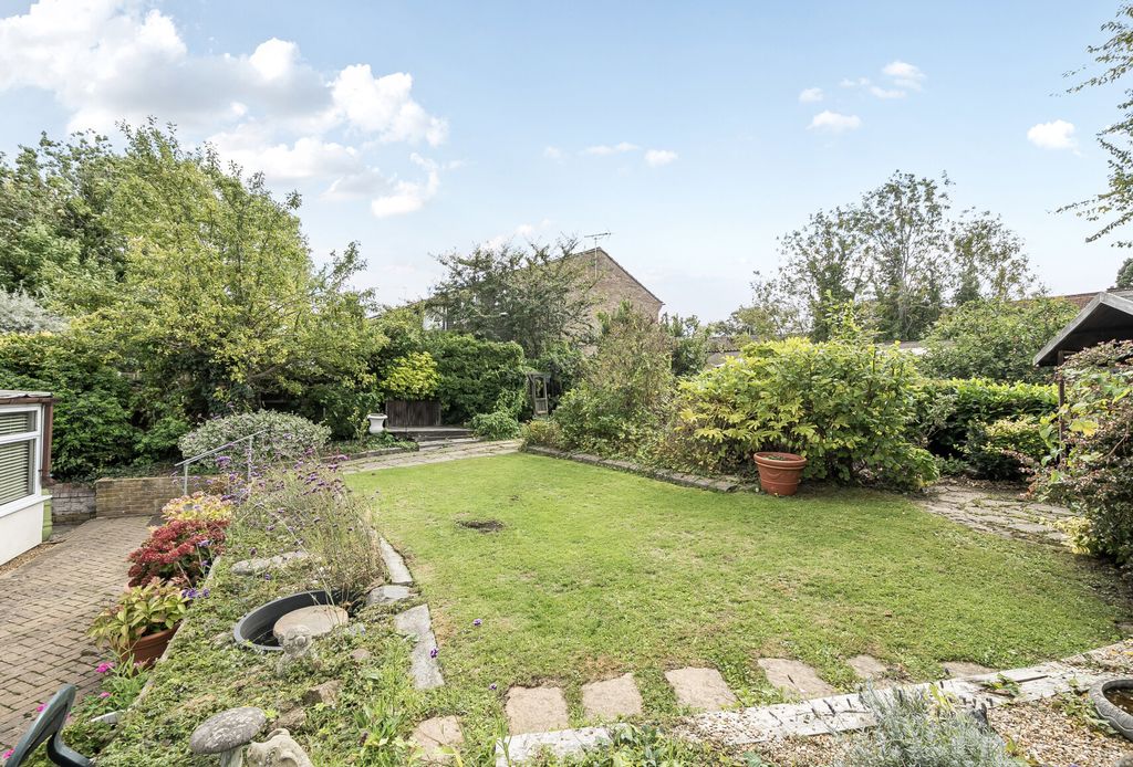 Property photo 3 of 11 1350454-3-68c93F4...