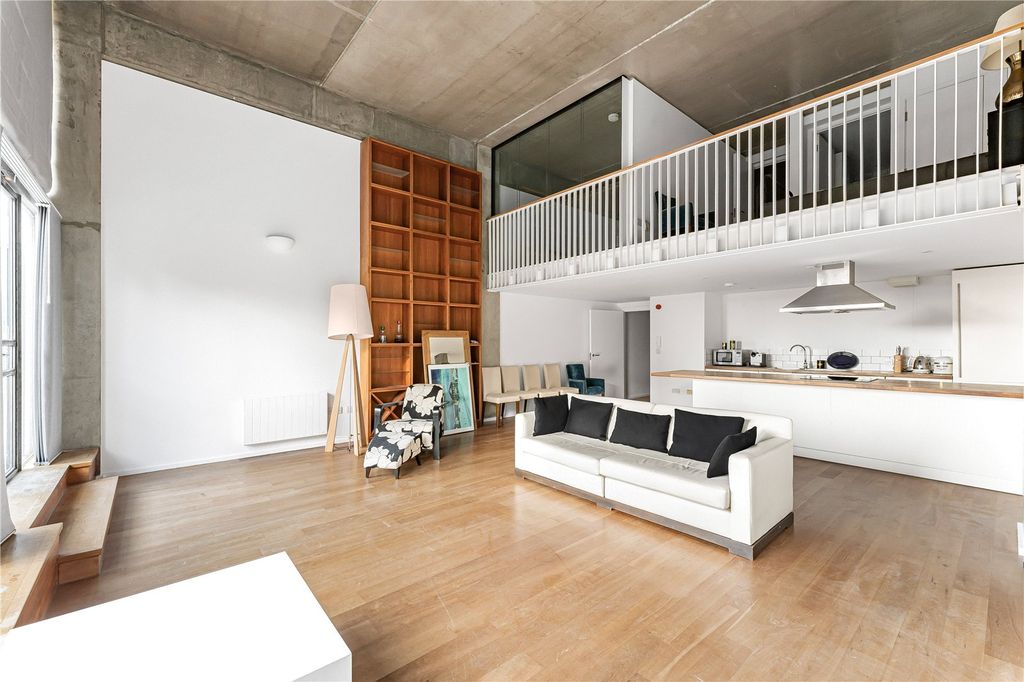 Property photo 1 of 22 Open Plan Living