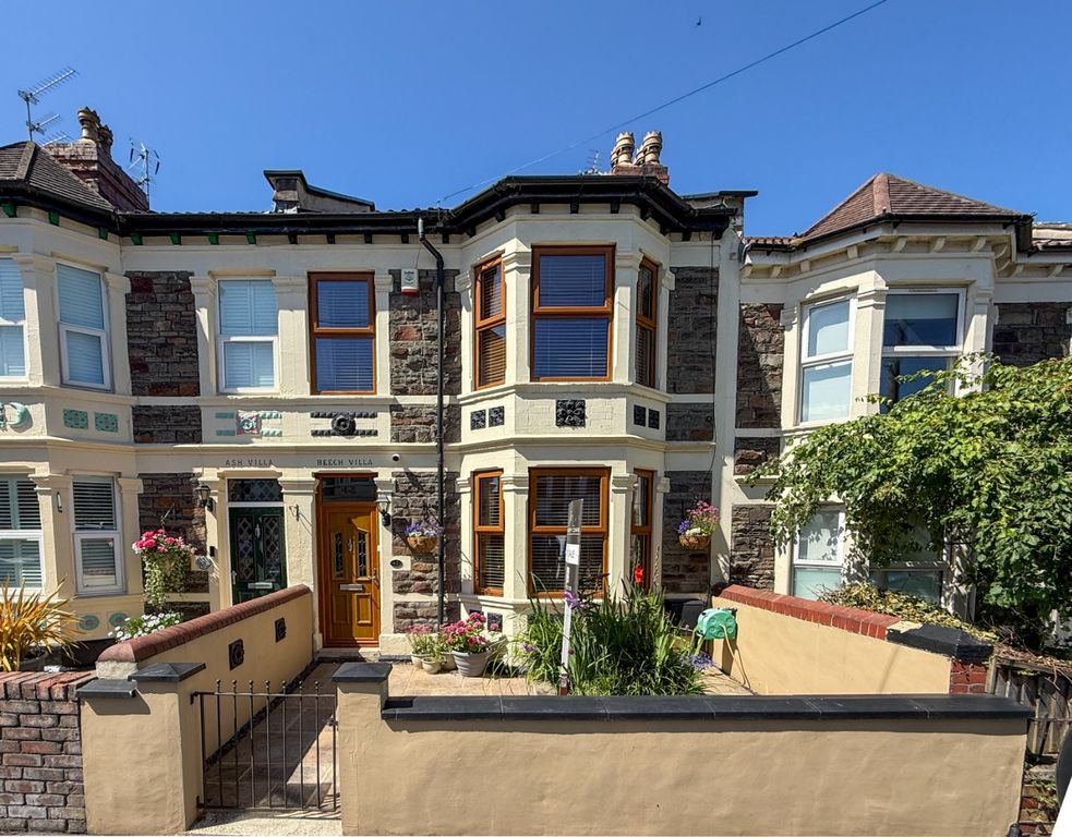 Property photo 1 of 24 4310780