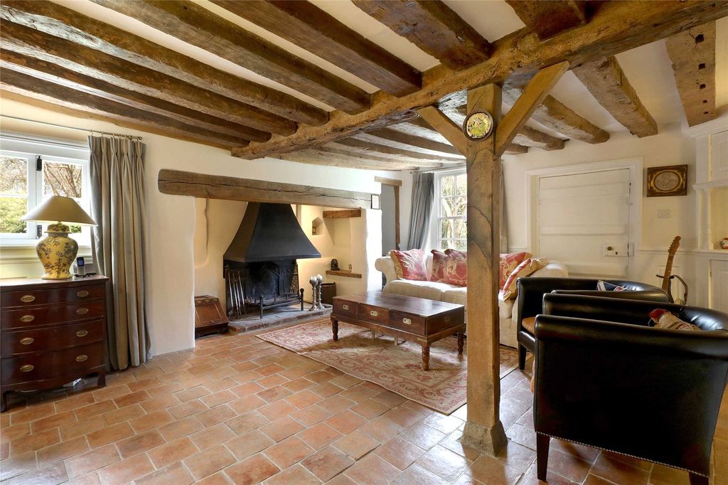 Property photo 2 of 14 Sitting Room