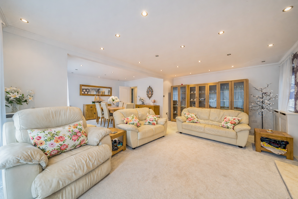 Property photo 2 of 34 1