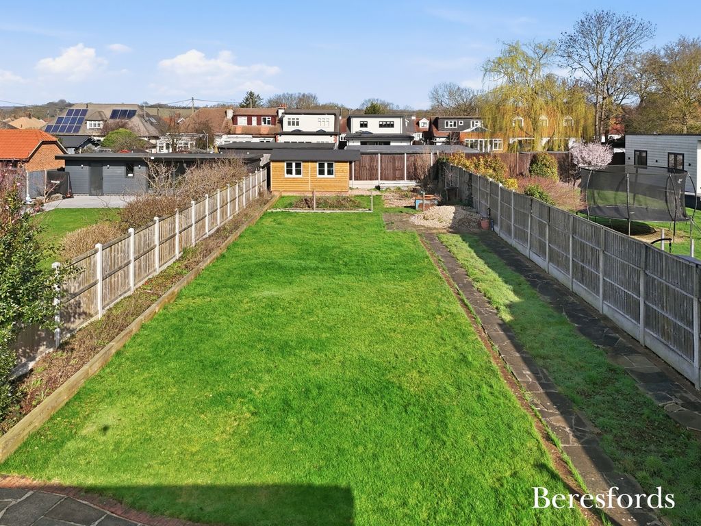 Property photo 2 of 32 Picture No. 47