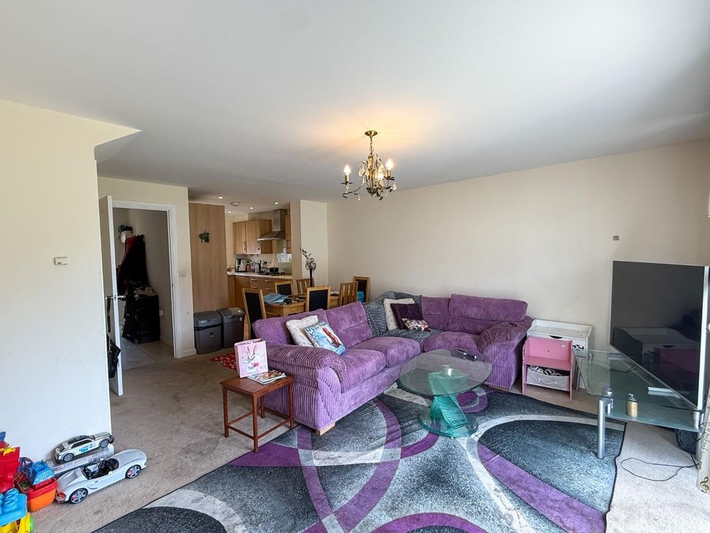Property photo 3 of 12 Dining/Living Room