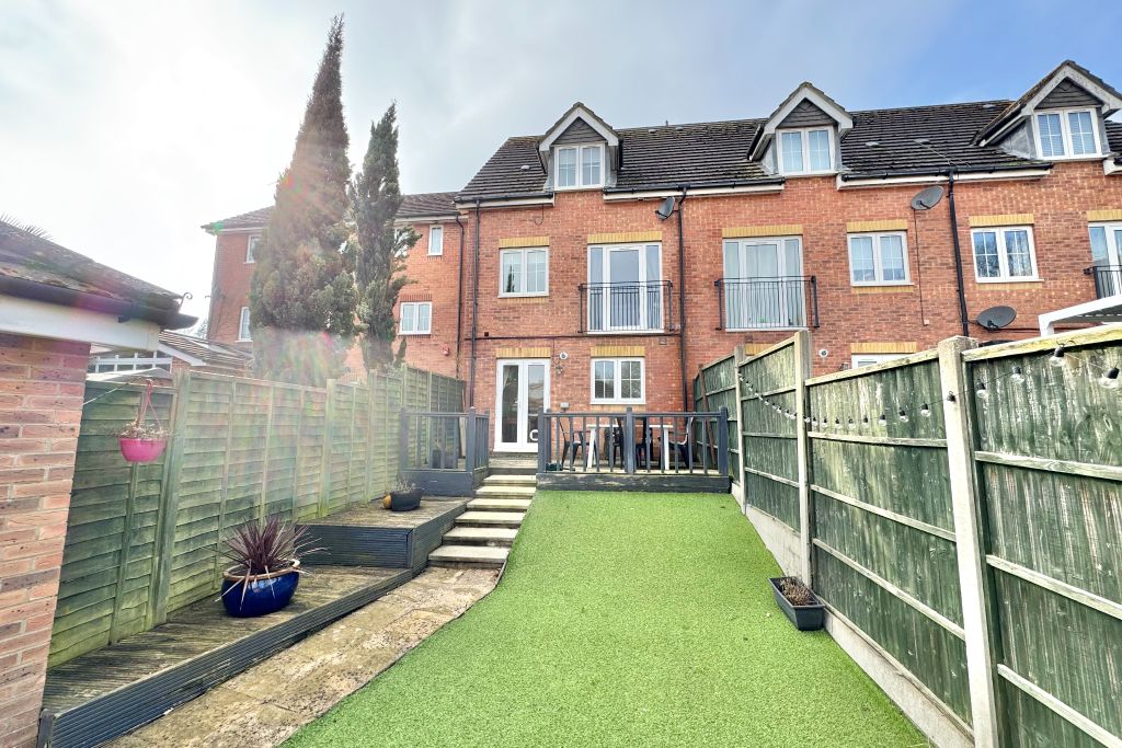 Property photo 3 of 18 Rear View