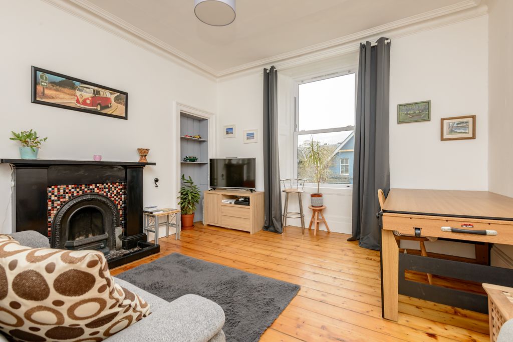 Property photo 2 of 18 Property Image 2