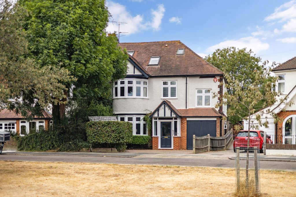 Property photo 1 of 15