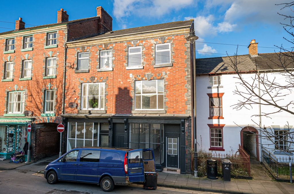 Property photo 1 of 16 1404083-1-697A852...