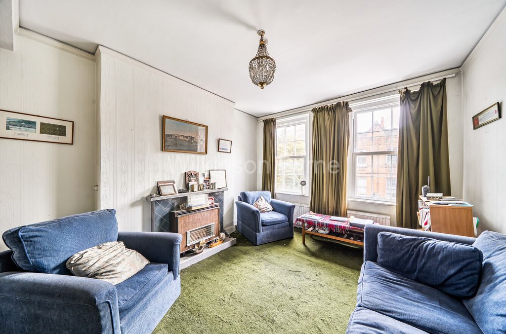 Property photo 3 of 10