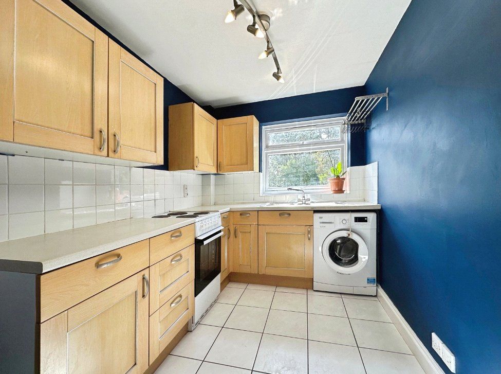 Property photo 2 of 7 Picture No. 05