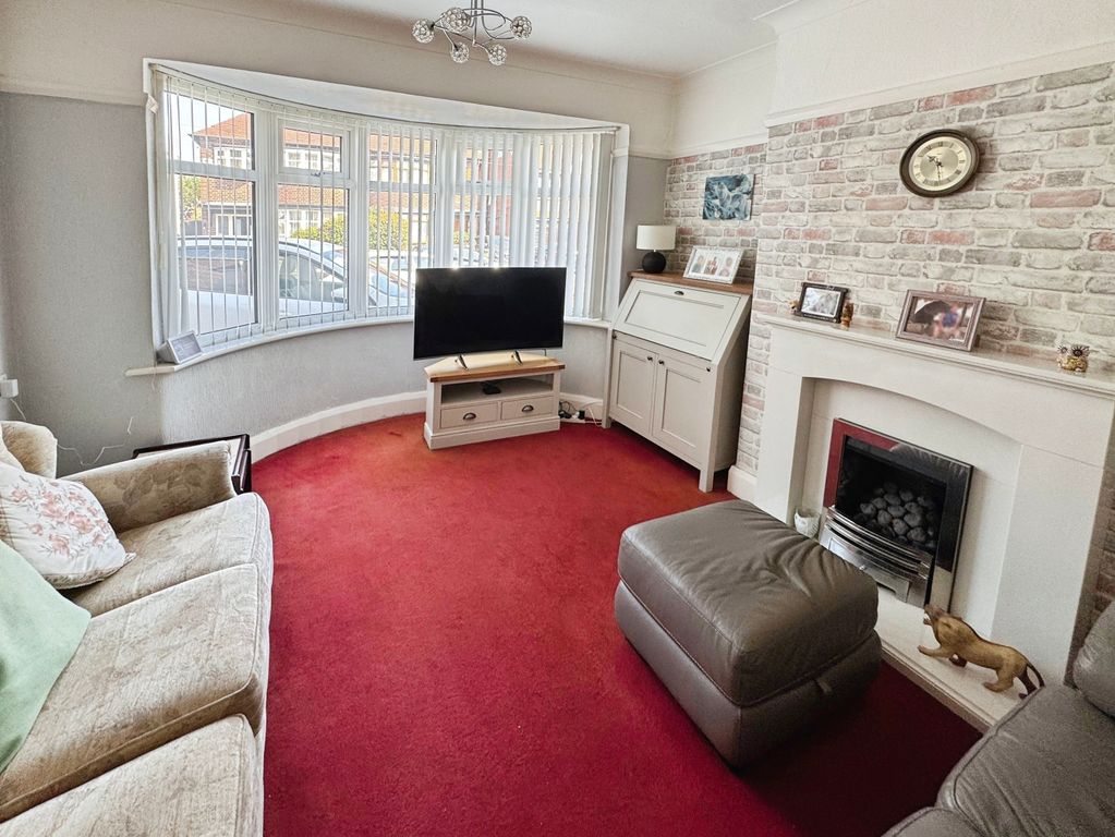 Property photo 2 of 16
