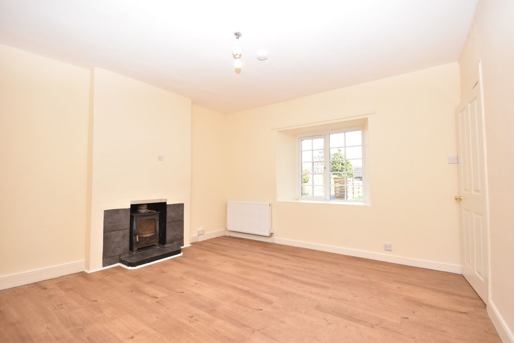 Property photo 3 of 7 3