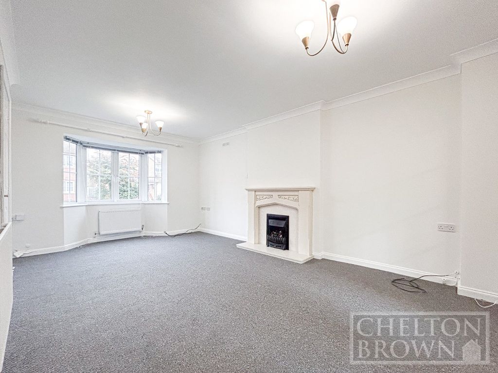 Property photo 2 of 52 Living Room