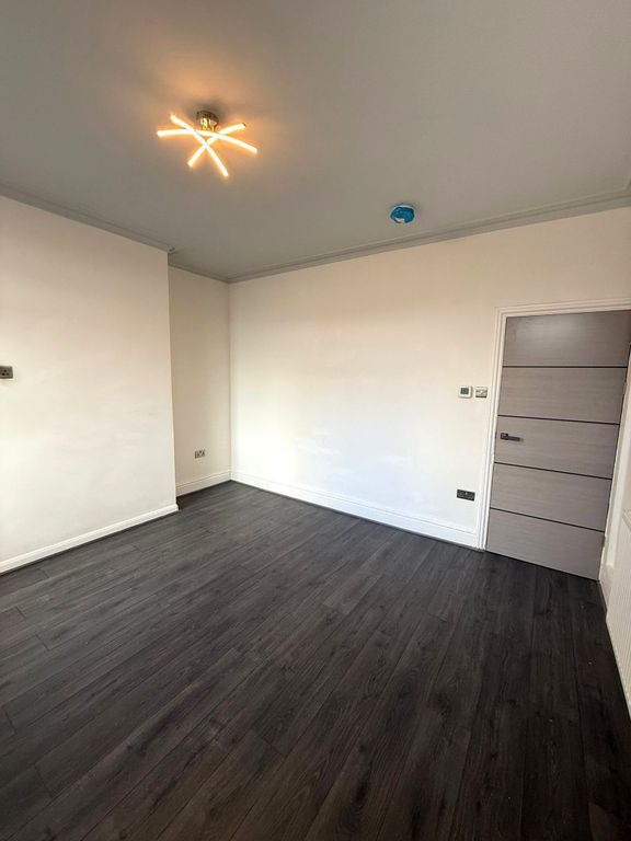 Property photo 3 of 13 Whatsapp Image 2026-02-23 At 12.0..33.31