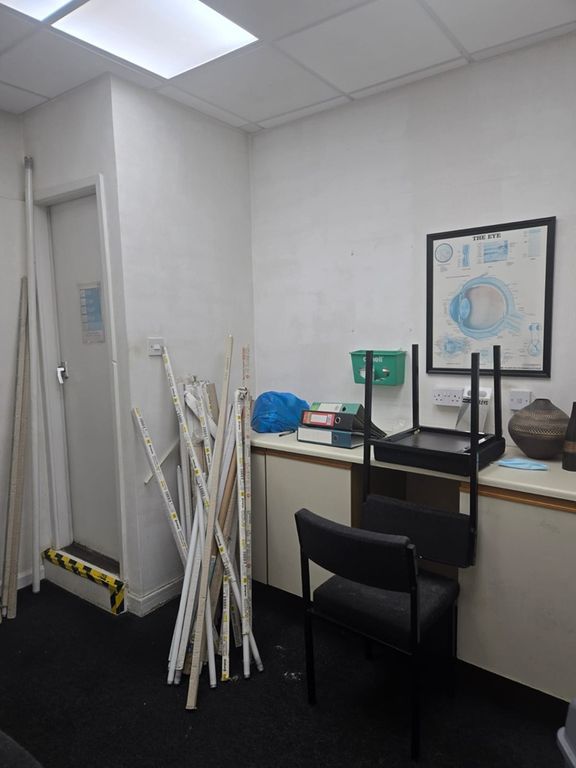 Property photo 3 of 4