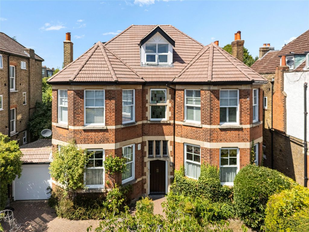 Property photo 1 of 12 External View