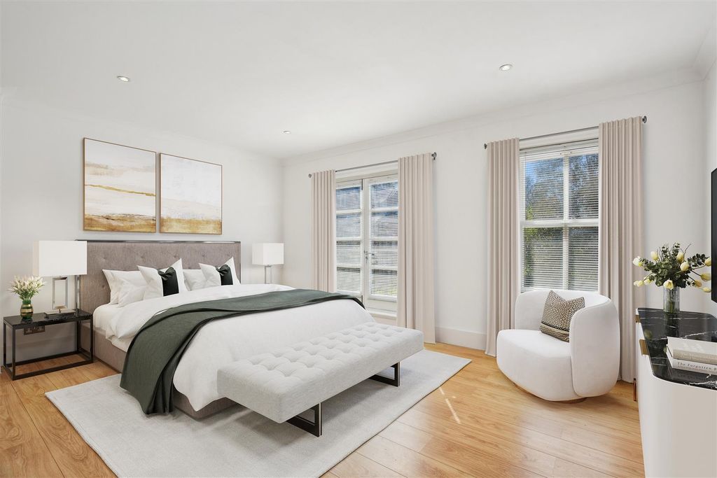Property photo 3 of 12 Nicholas Mews, W4 - For Sale