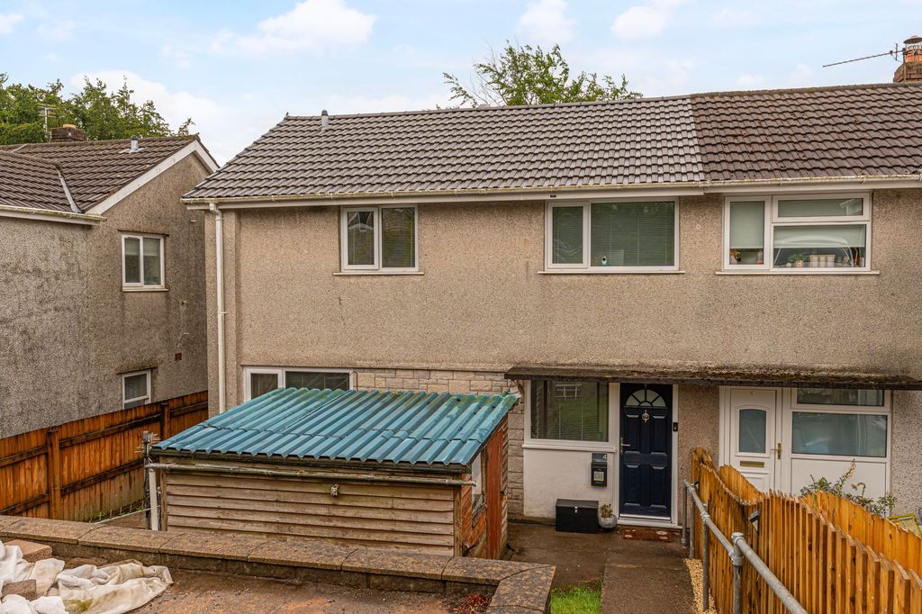 Property photo 1 of 35