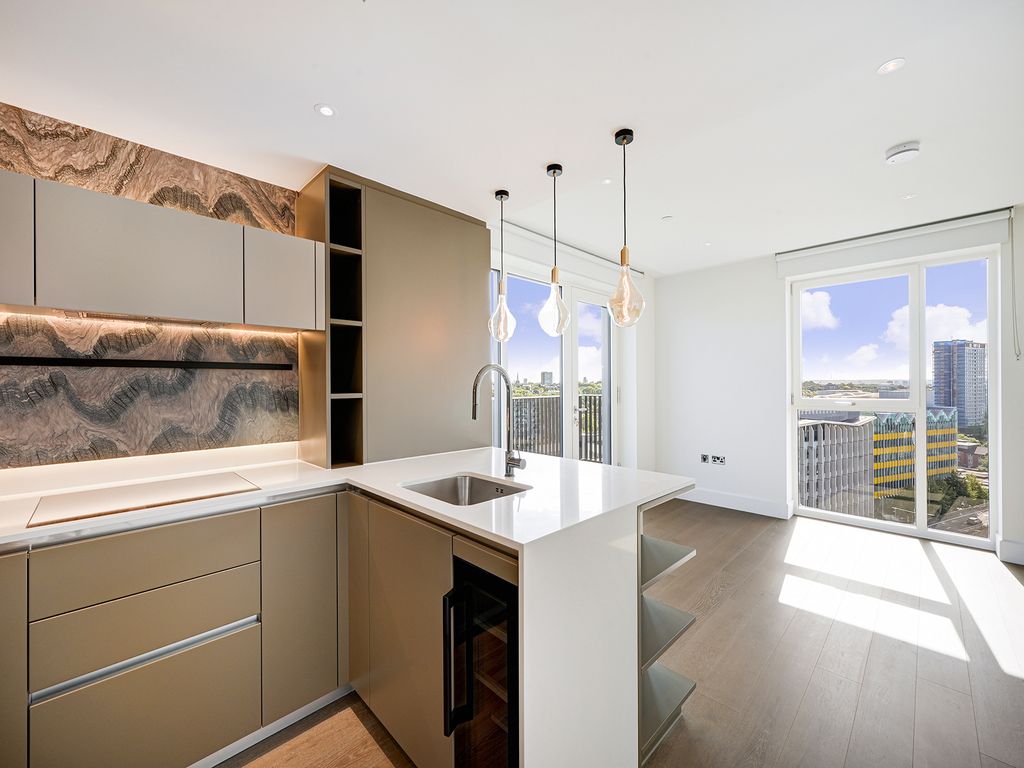 Property photo 1 of 15 Cascade