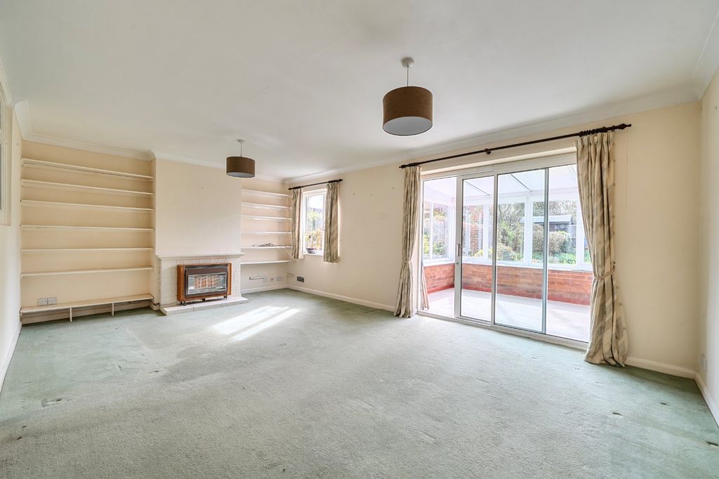 Property photo 2 of 15 Picture No. 12