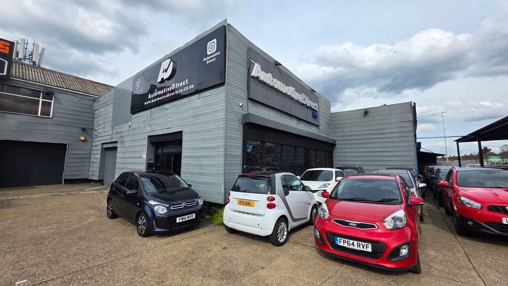 Property photo 2 of 13