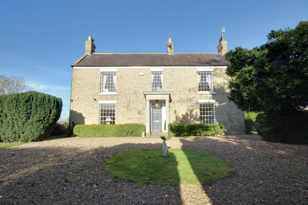 Property photo 1 of 33 Burstfornt5.Jpg