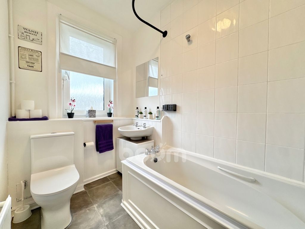 Additional image 5 of 2 bed flat for saleHigh Street, Johnstone PA5