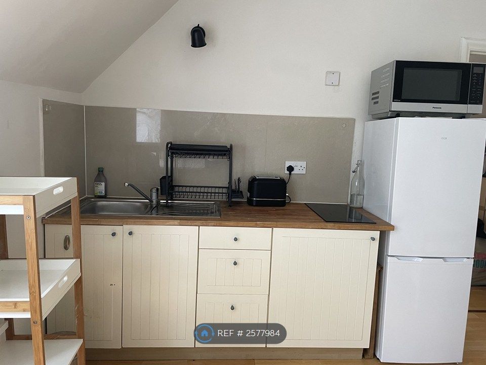 Property photo 2 of 6 Kitchenette In Living Room