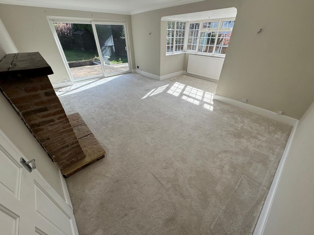 Property photo 3 of 22 Image