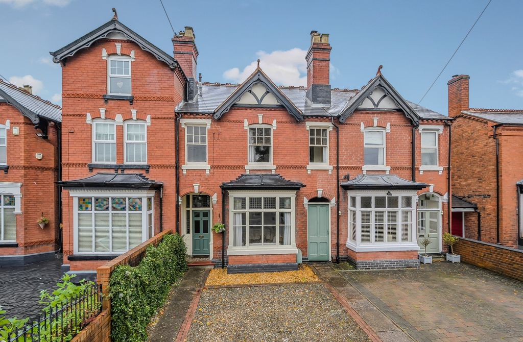 Property photo 1 of 18