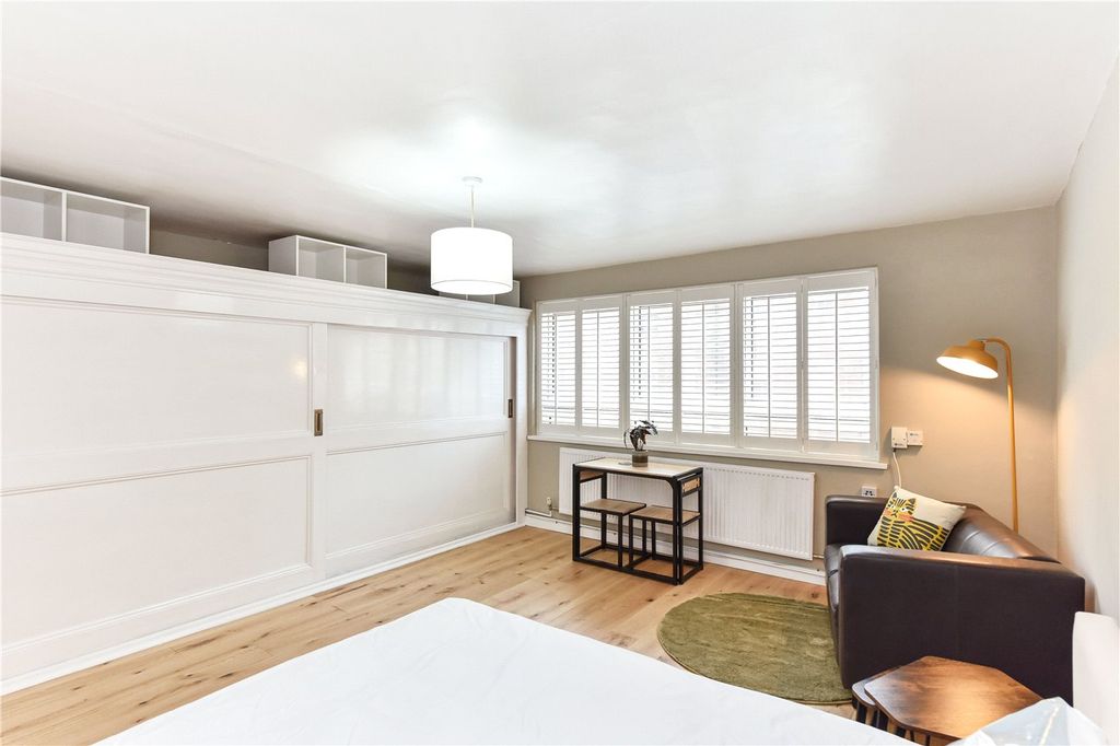 Property photo 2 of 15 Picture No. 16