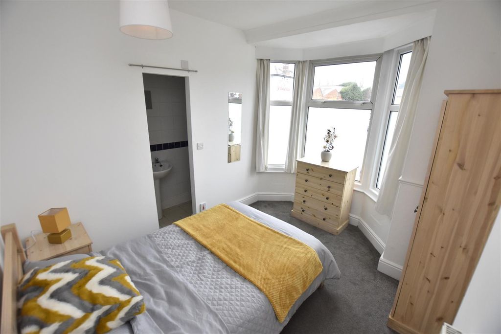 Property photo 2 of 10 Image0002.Jpeg