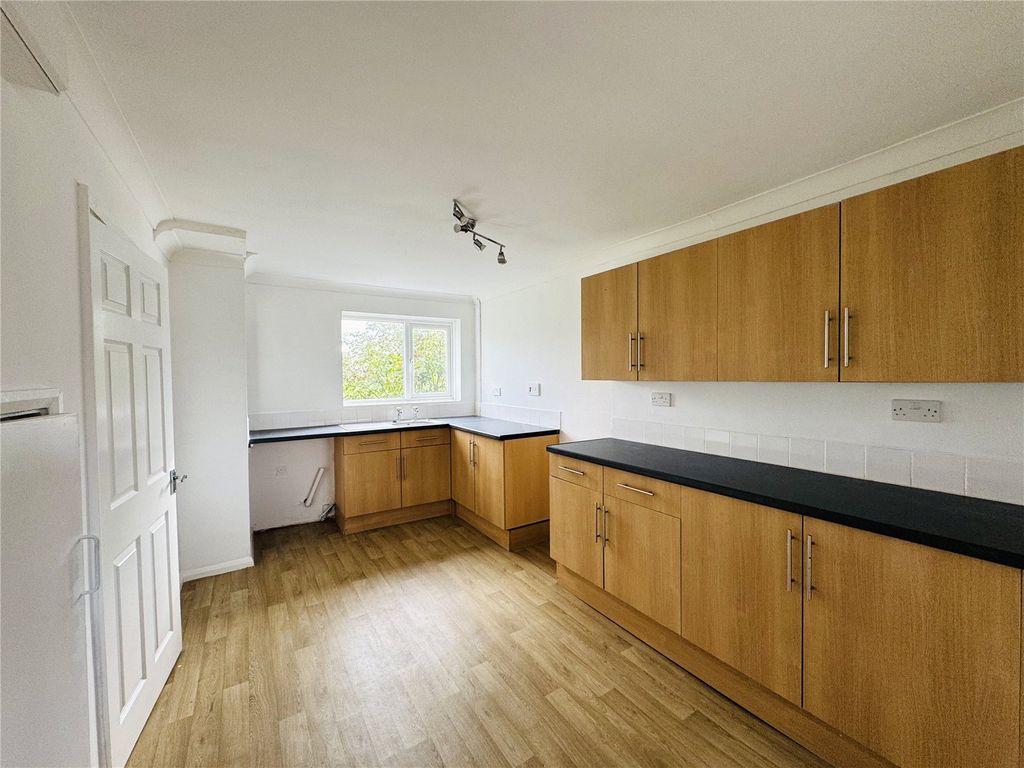 Property photo 2 of 9 Picture No. 03