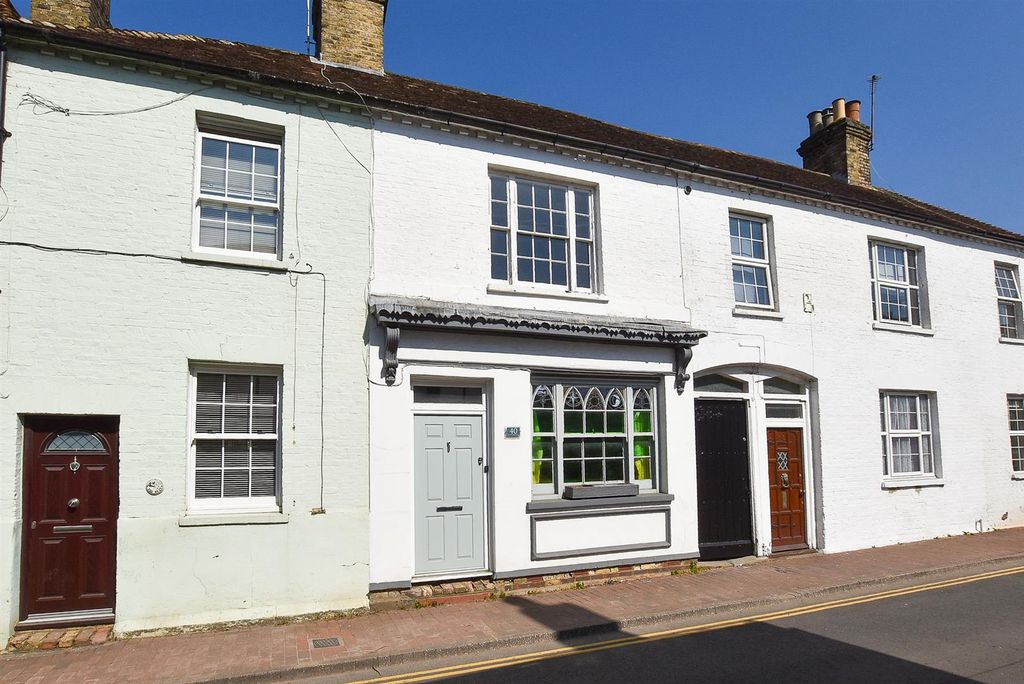 Property photo 1 of 19 Front.Jpg