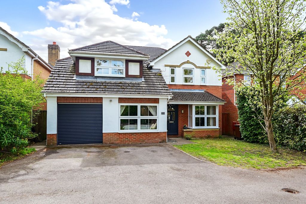 Property photo 1 of 21 Picture No. 02