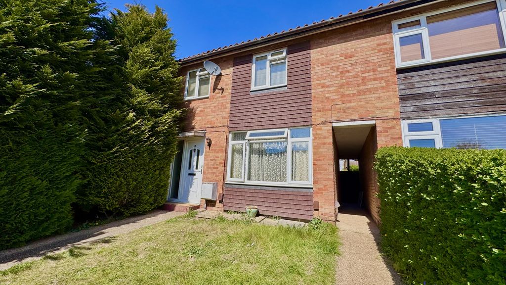 Property photo 2 of 18