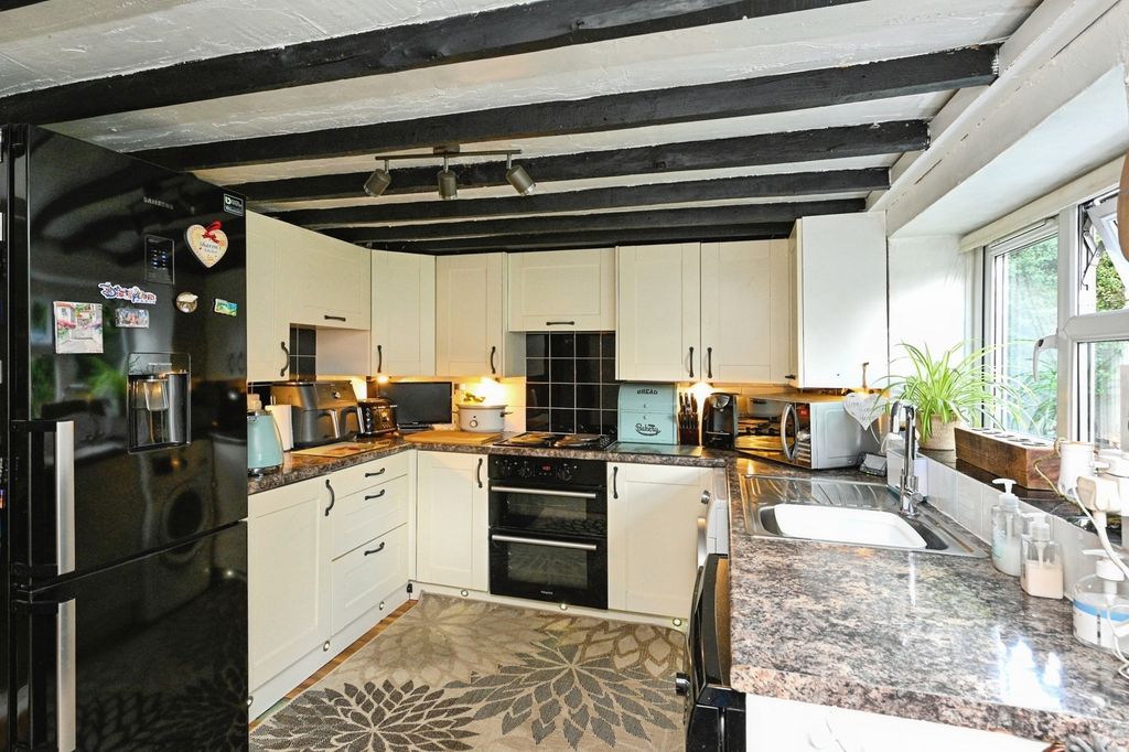 Property photo 3 of 25 Pbox-Img.Jpg