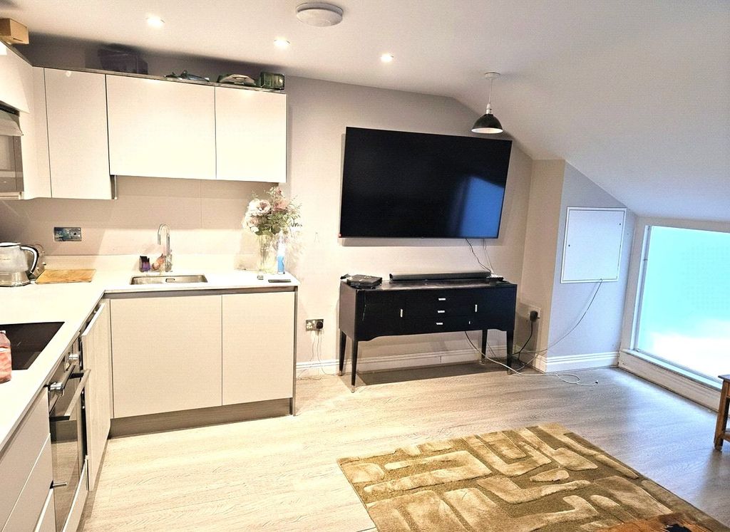 Property photo 1 of 4 Picture No. 07