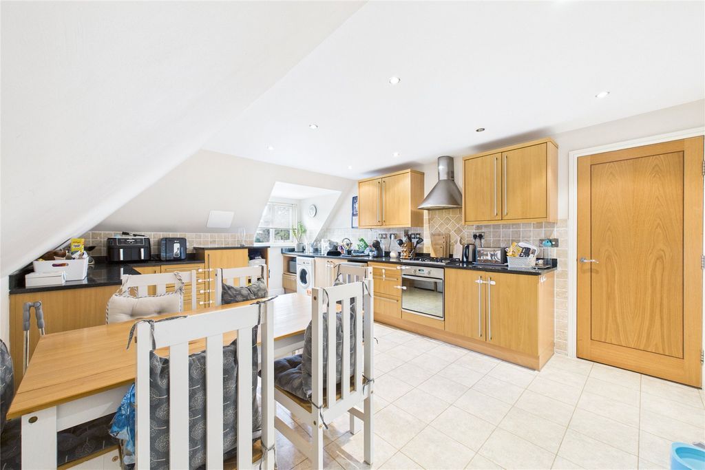 Property photo 3 of 10 Picture No. 07