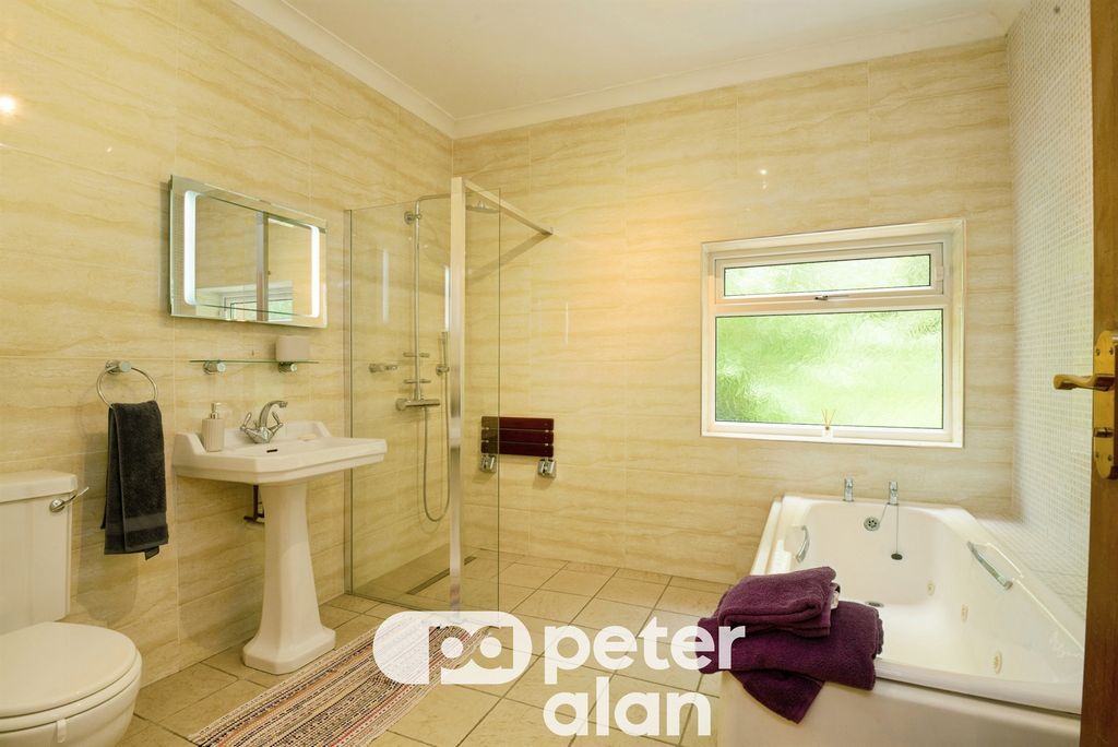 Additional image 9 of 5 bed detached house for saleCot Hill, Llanwern, Newport NP18