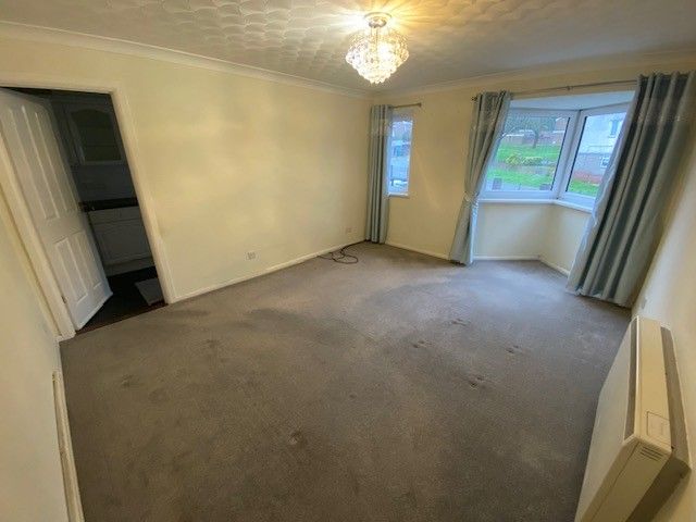 Property photo 2 of 8 Living Room