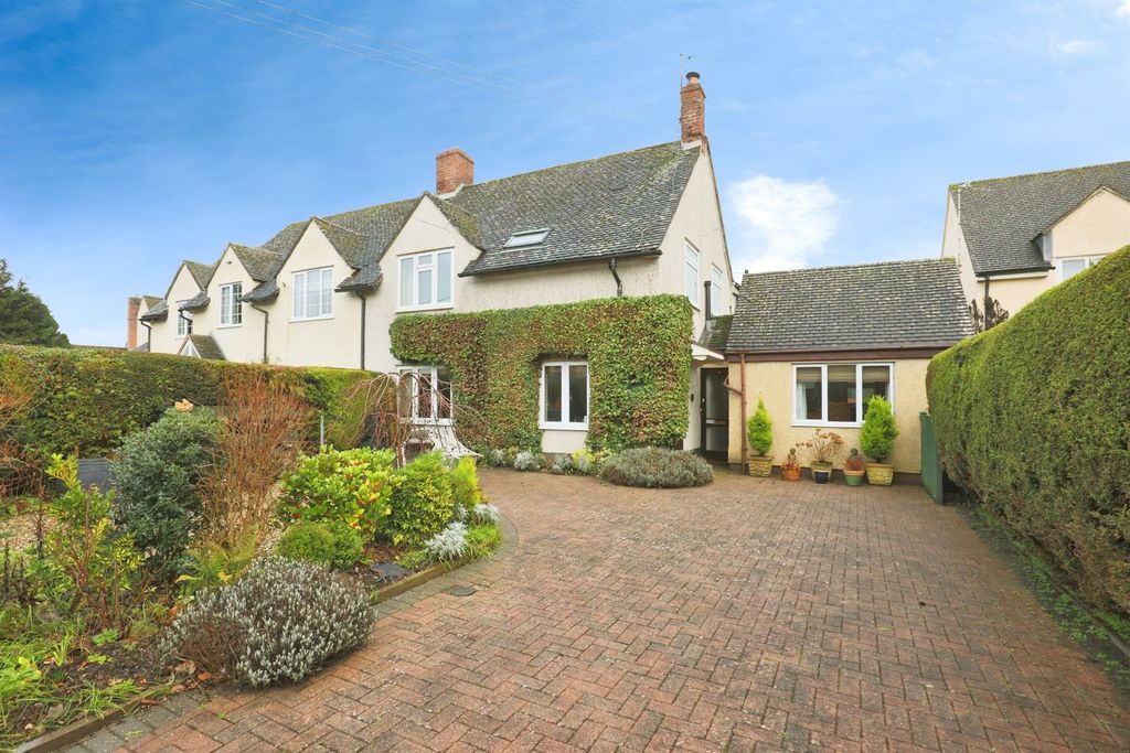 Property photo 1 of 25