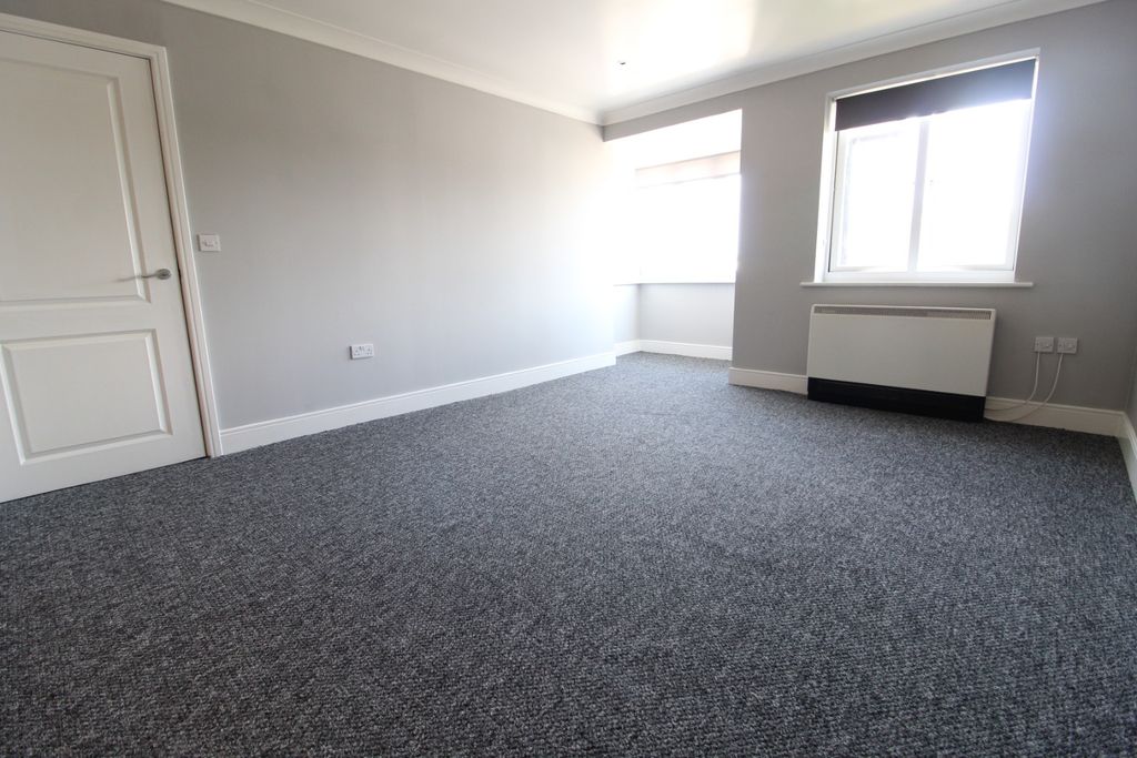 Property photo 3 of 9 1649064