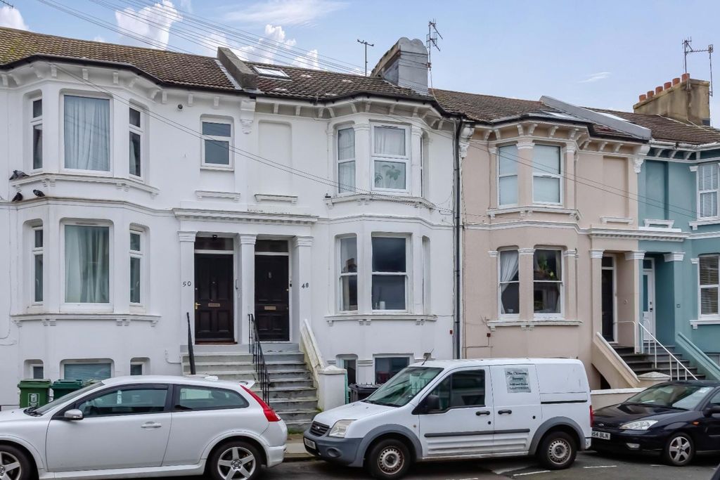 Property photo 1 of 11 Vere Rd_10.Jpg